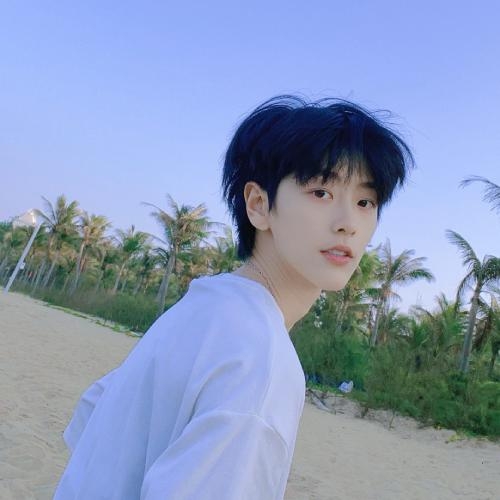 允执其中2024的第一张照片--济南父母相亲团